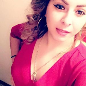 Meet your Posher, Xiomara